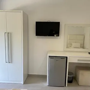 https://stonevilla-buta.albaniahotels.org